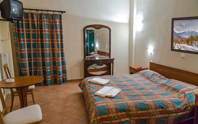 Lecadin Hotel