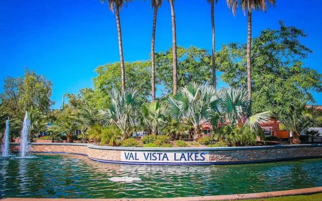 Val Vista Lakes! Gilbert 3BD - Beautiful Oasis
