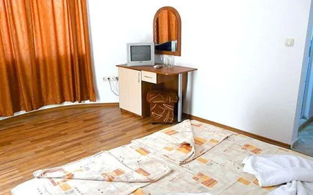 Detelini