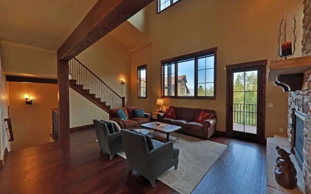 Mountain Terrace 4 Bedrooms 4 Bathrooms Townhouse