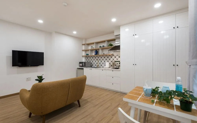 Cozrum Homes May's House