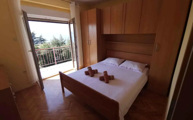 Apartment in Crikvenica 40895