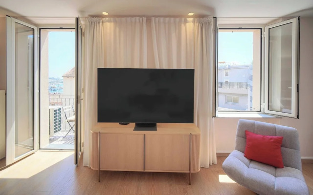 Stunning Apartment a/c 6P With Sea View - Cannes