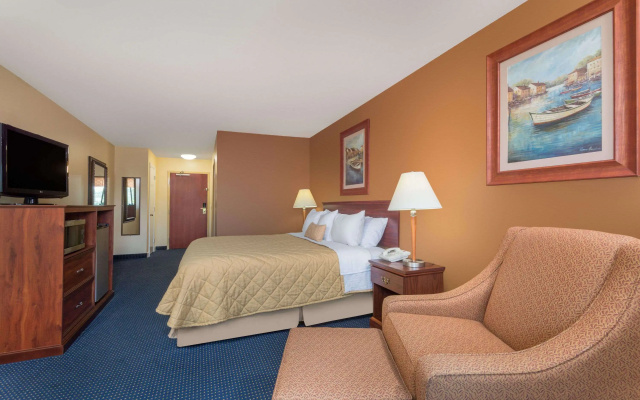 Ramada by Wyndham Catlettsburg/Ashland