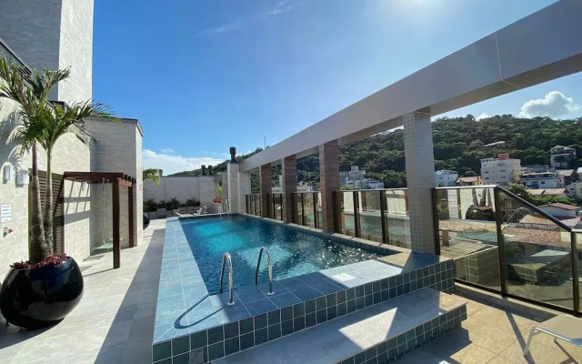 864A Apartamento 2 Suítes Bombinhas SC