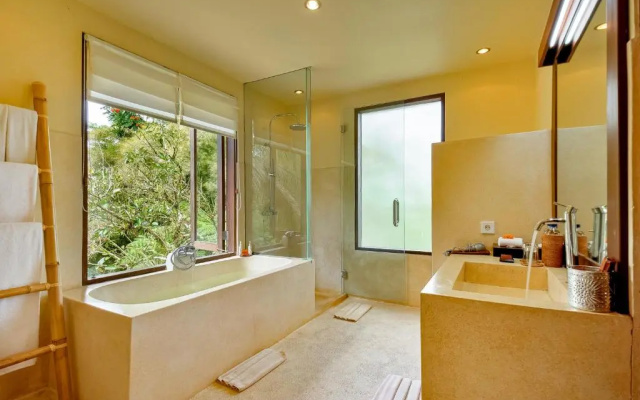 Villa Atas Awan