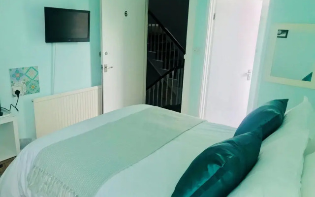 Highlea Guest House