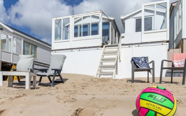 Holiday Home in Dishoek by the Beach