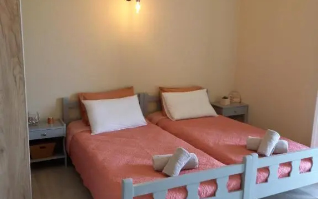 Agia Pelagia seaview Apartment 2