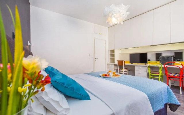 Apartment & Room Joy
