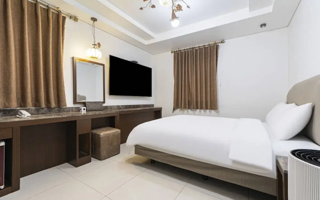 Youngdeungpo CIEL Hotel.