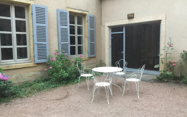 La maison des pères