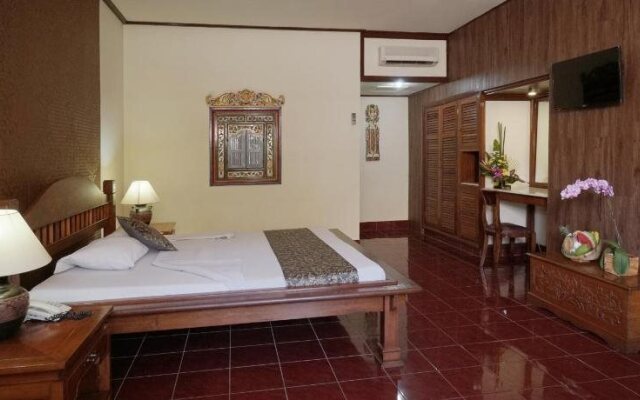 Bumas Hotel