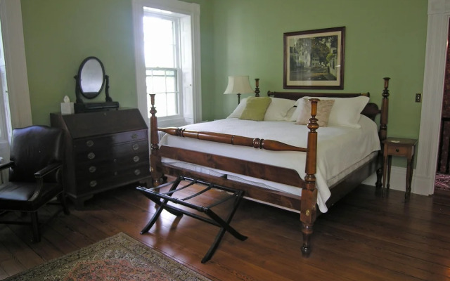 Delano Homestead Bed & Breakfast