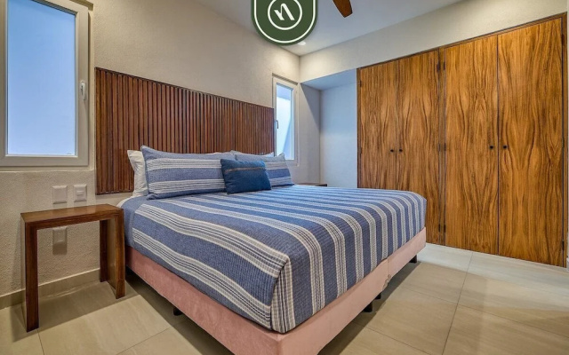 New 1 BR Condo With Amazing Rooftop Pool - Jacuzzi