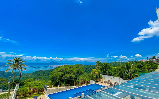 Tagaytay Hotel SixB