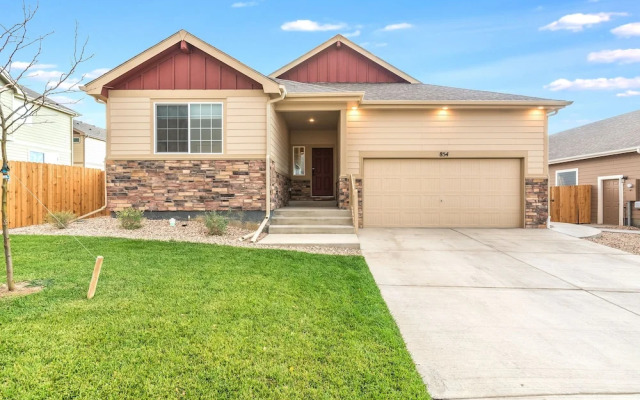 Family-friendly Ranch Style Home near Boyd Lake!