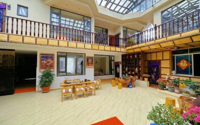 AMIAN · Amian Linka XI ZANG-Style Vacation Homestay (Shangri-La Dukezong Ancient City)