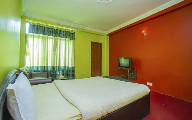 SPOT ON 425 A-one Hotel