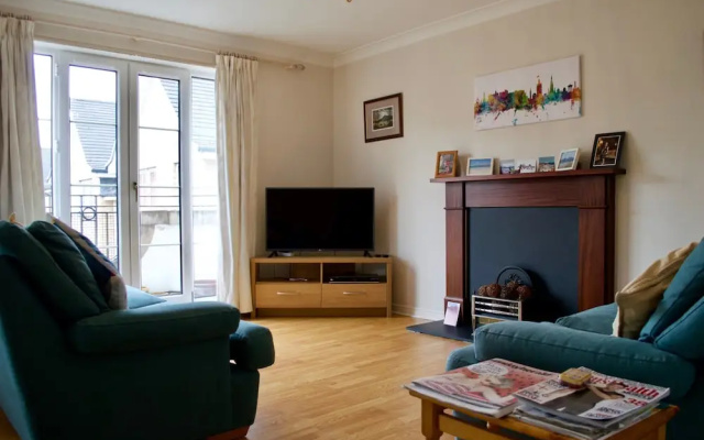 Bright 1 Bedroom Apartment In Edinburgh