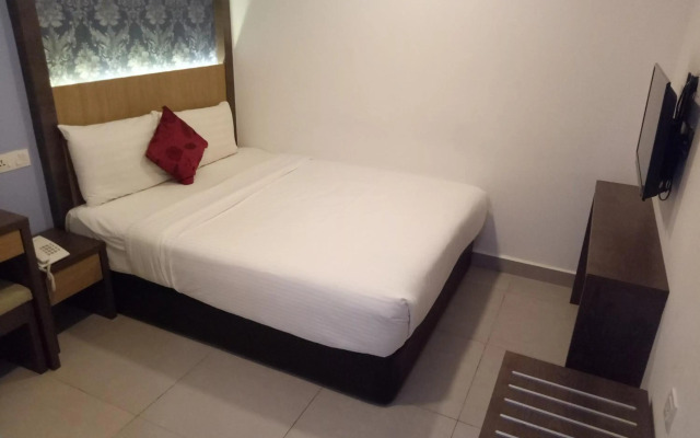 Check In Hotel