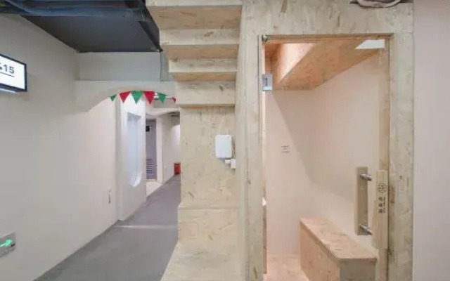 Duoyuan Youth Hostel (Shanghai Bund)
