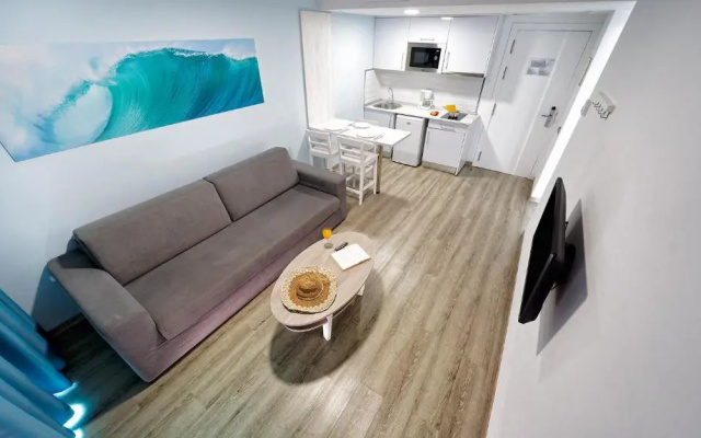 Apartamentos Blue Star