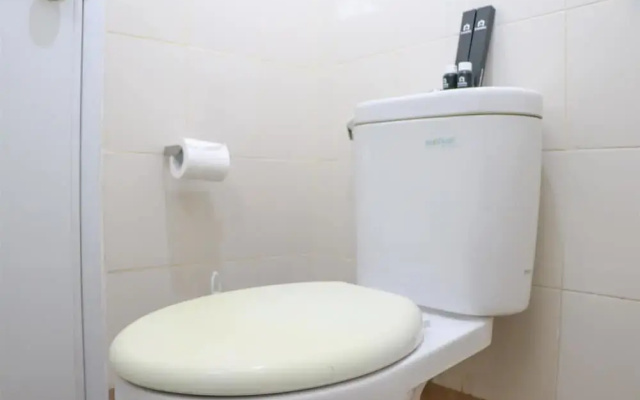 Stunning And Comfy 2Br Bassura City Apartment