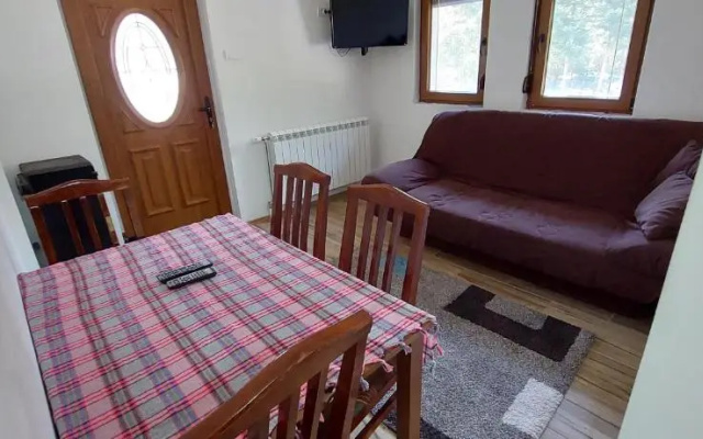 Vila Tri Srca