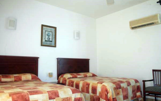 Caracol Plaza