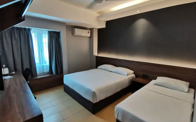 Lumut Hotel