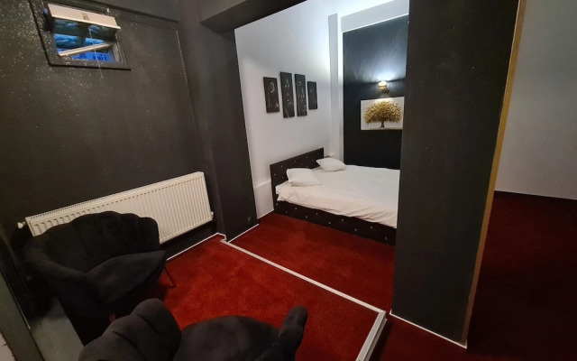 Karma caffe&rooms