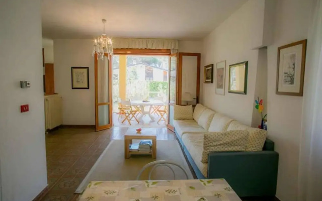 Fabulous Villa in a Peaceful Area - Beahost