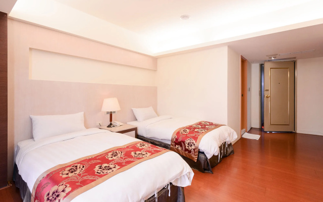 Waugh Den Hotel