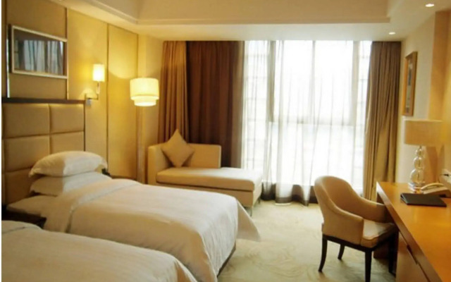Aoyuan Golf Hotel