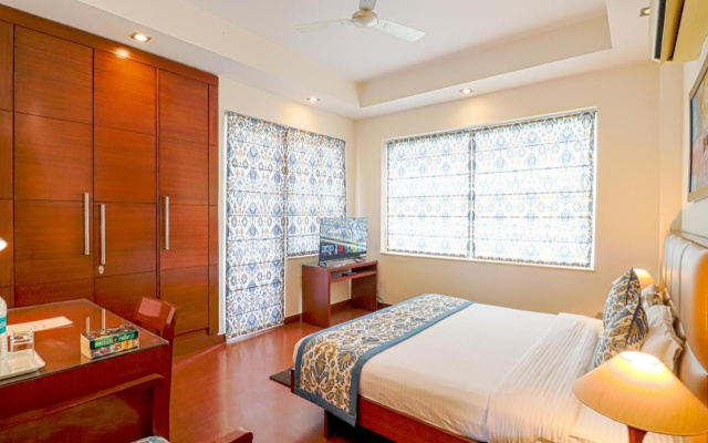Ahuja Residency