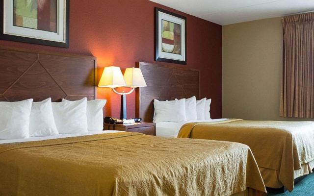 Baymont by Wyndham Jamestown Conference Center & Water Park