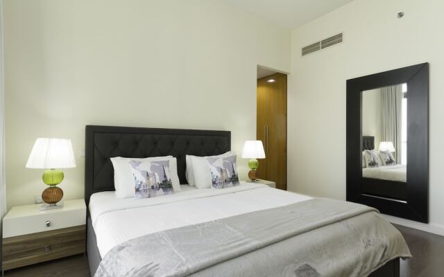 Отель MaisonPrive Holiday Homes - Iris Blue комната для гостей