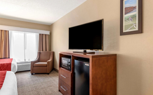 Comfort Inn & Suites