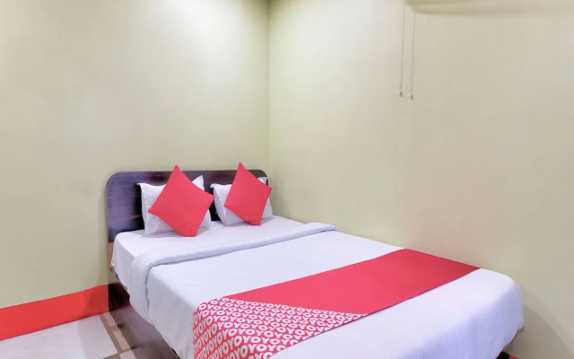 OYO 30473 New Hotel Suman