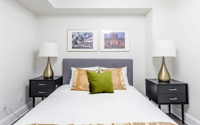 Rideau Comfort 2BD 1BA Apartment Free Parking