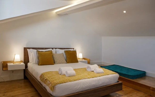 Hip Tailor Made Duplex Penthouse in Bairro Alto