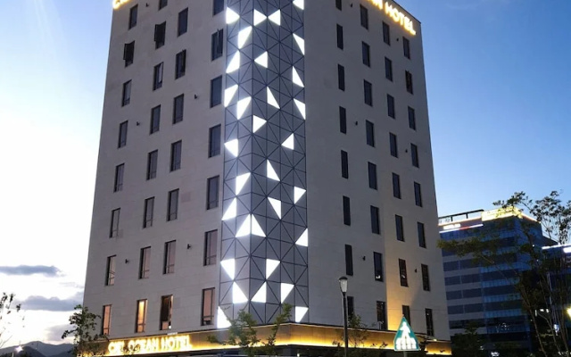 Busan Myeongji Ciel Ocean Hotel
