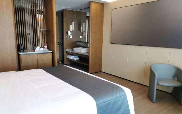 Отель Ramada by Wyndham Changsha West