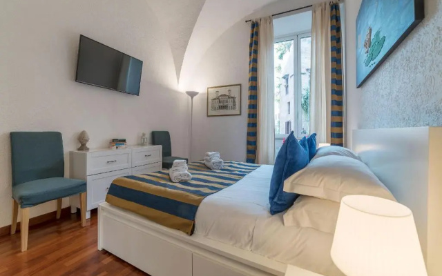 CS Piazza Venezia Apartment