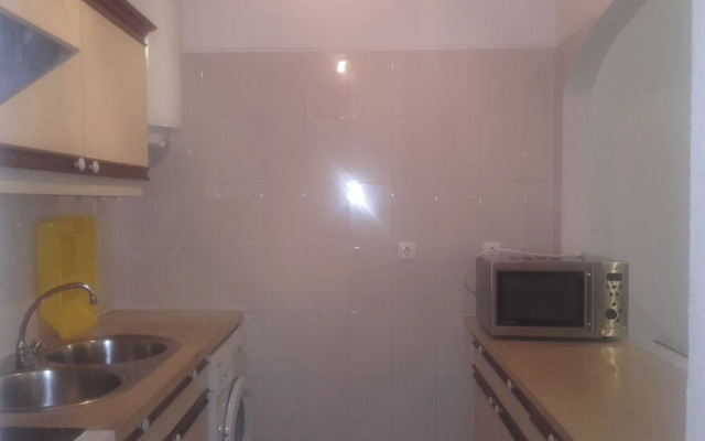 Roomy 1-bed Apartment in Albufeira Center