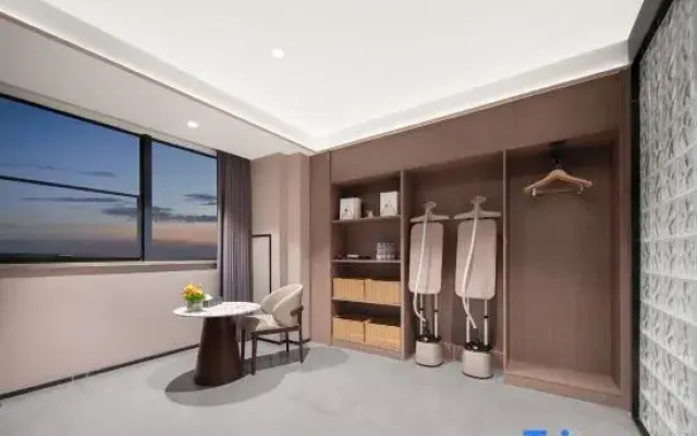 Madison Hotel Nanjing Software Avenue Xiaoxing Subway Station