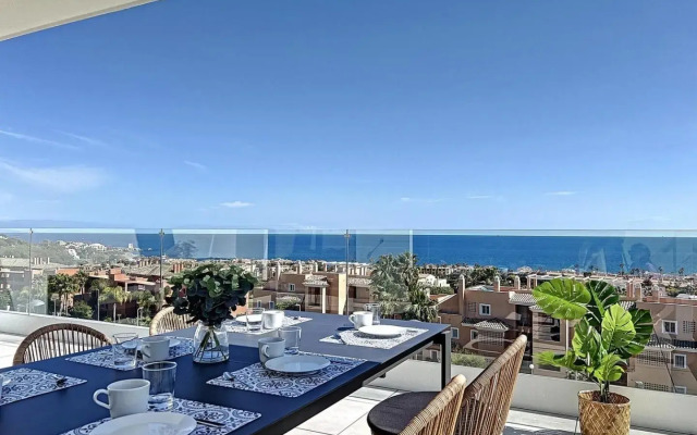 Via Celere 2329 Luxury Penthouse with Sea View