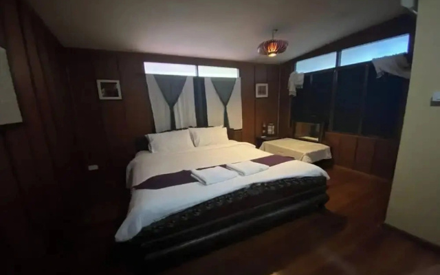 Nearthepark Boutique House