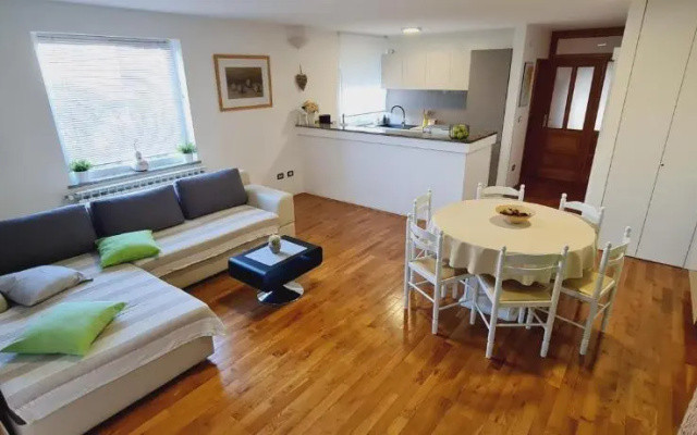 Apartment Lory